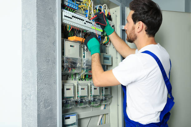 Best Licensed Electrician  in Folly Beach, SC